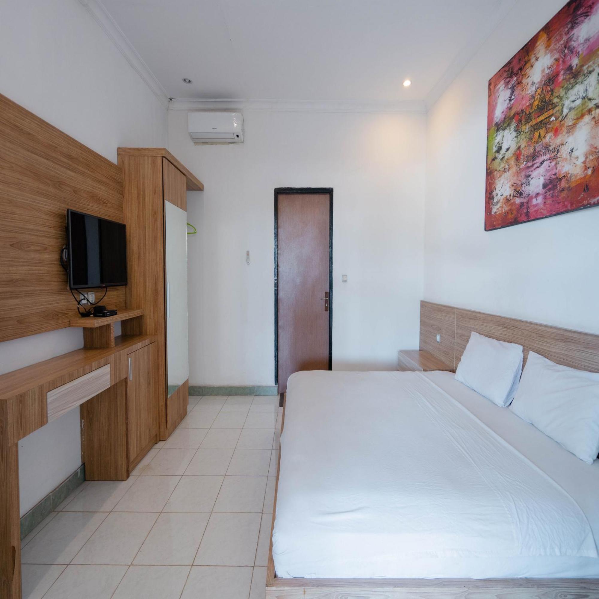 Gili White Bamboo Resort Gili Trawangan Exterior photo